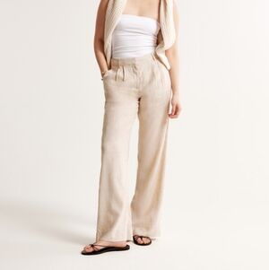 Abercrombie & Fitch Tan Wide-Leg Pants
